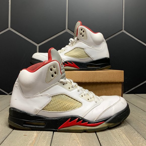 Jordan Other - Used W/O Box! 2013 Air Jordan 5 Fire Red Size 10.5